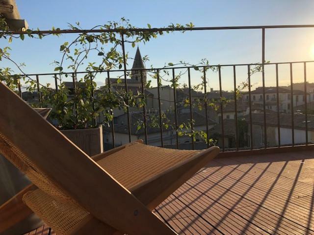 Appartement Avec Terrasse Panoramique Au Coeur De 님 외부 사진